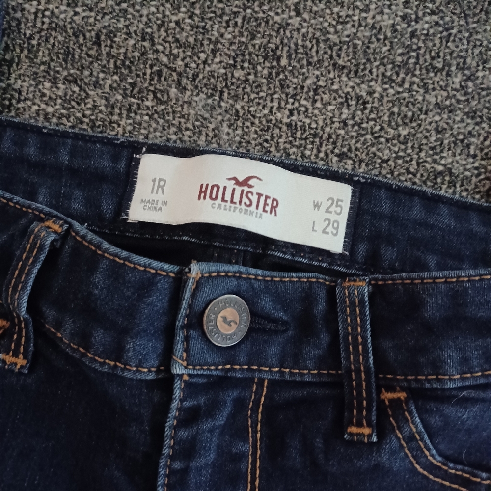 Hollister Jeans l - Picture 3 of 4